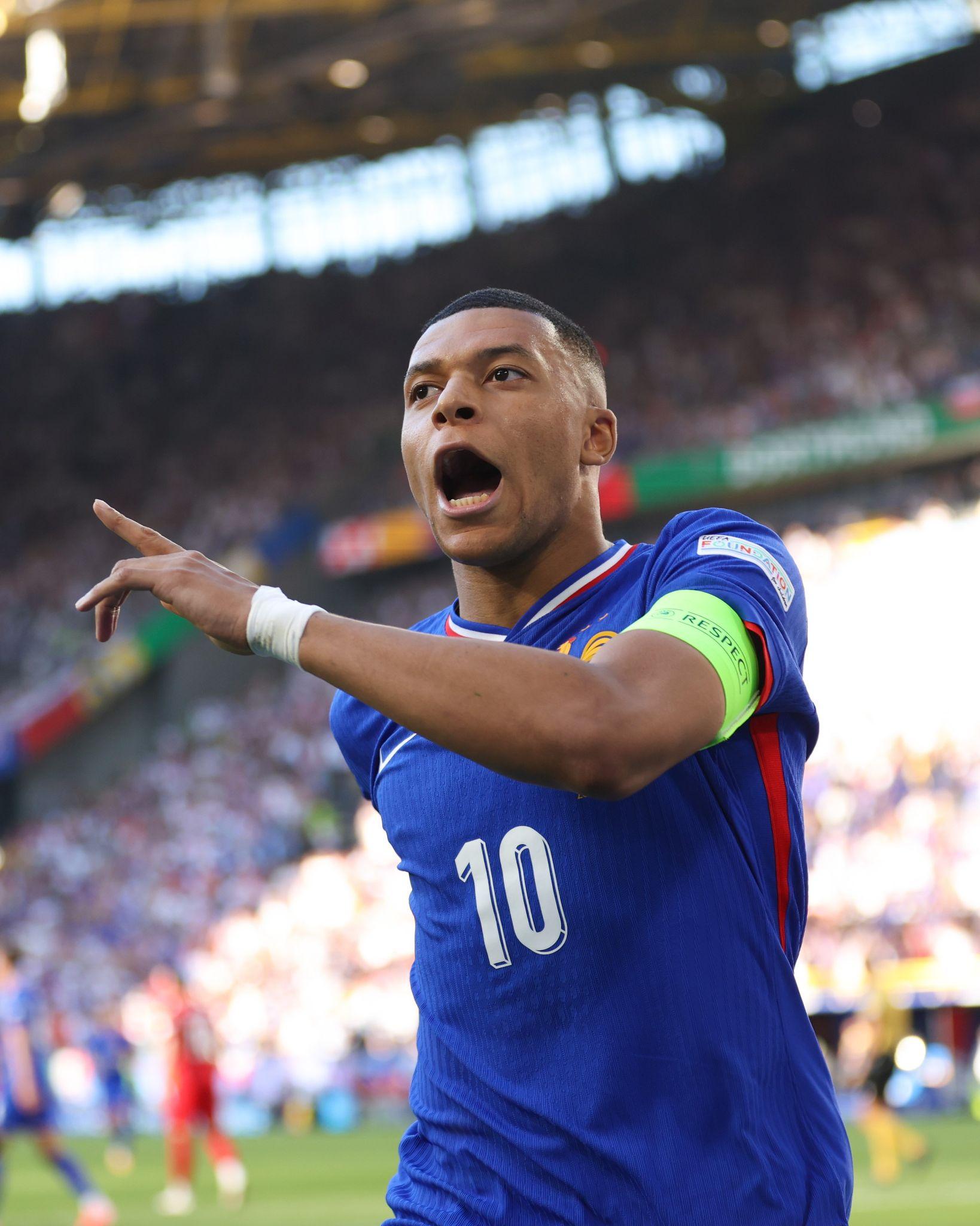 九游链接-关于波兰队争取晋级机会，全力以赴的信息